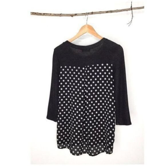 BLACK & White Polka dot 3/4 Sleeve Top - Picture 5 of 9